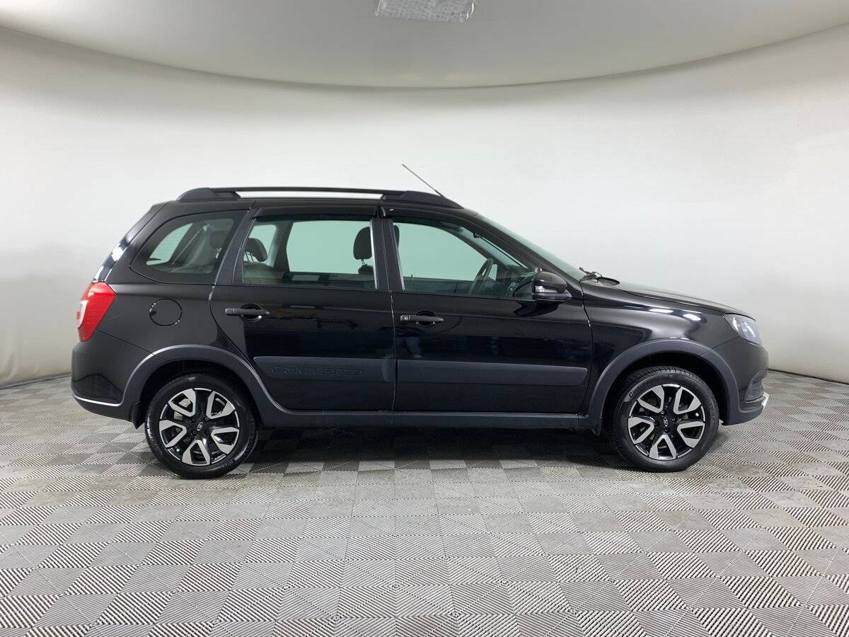 Б/У Лада (ВАЗ) Гранта 2023 года. Фото: #3