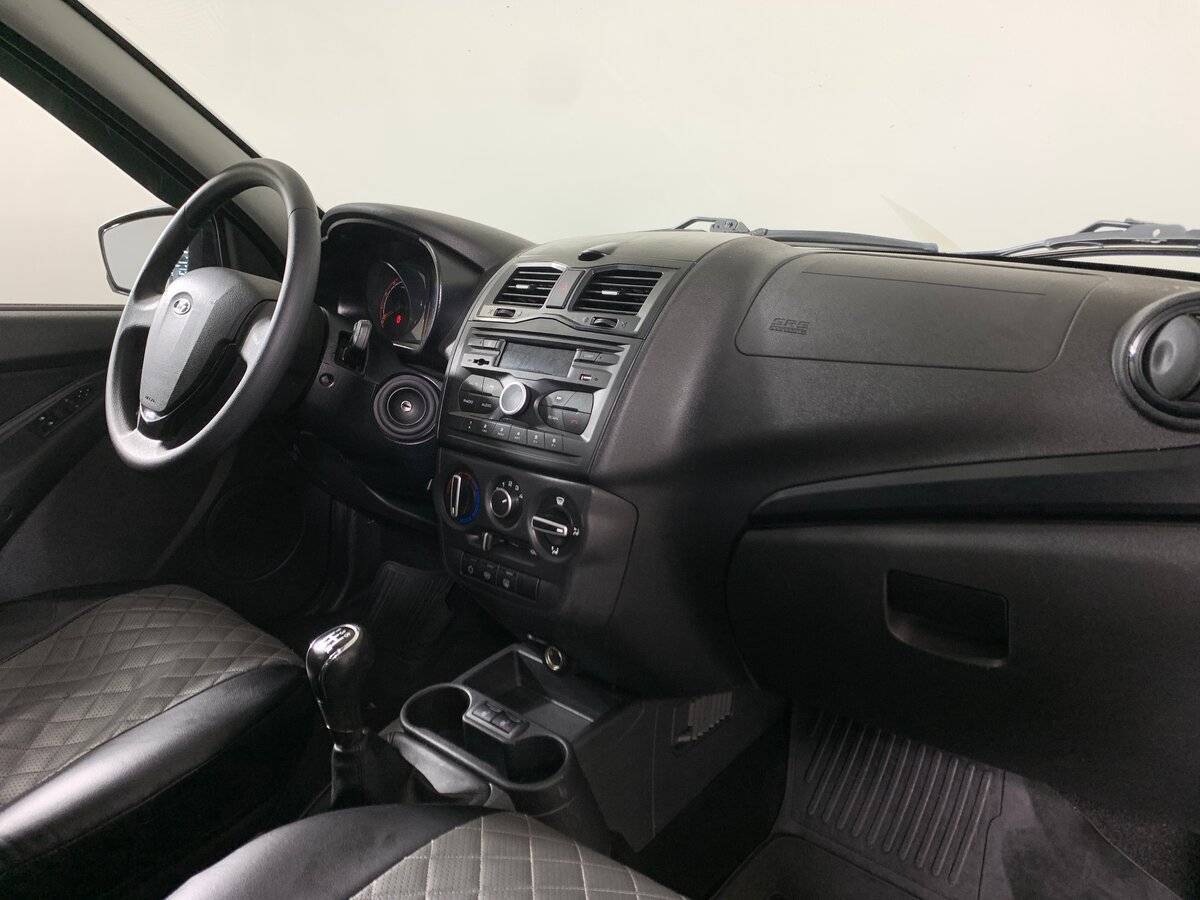 Б/У Лада (ВАЗ) Гранта 2023 года. Фото: #12