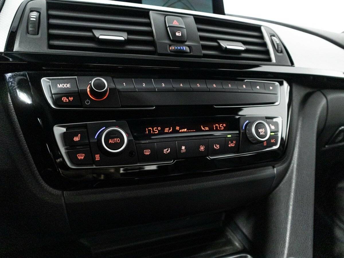 Б/У БМВ 3 серии 2018 года. Фото: #15