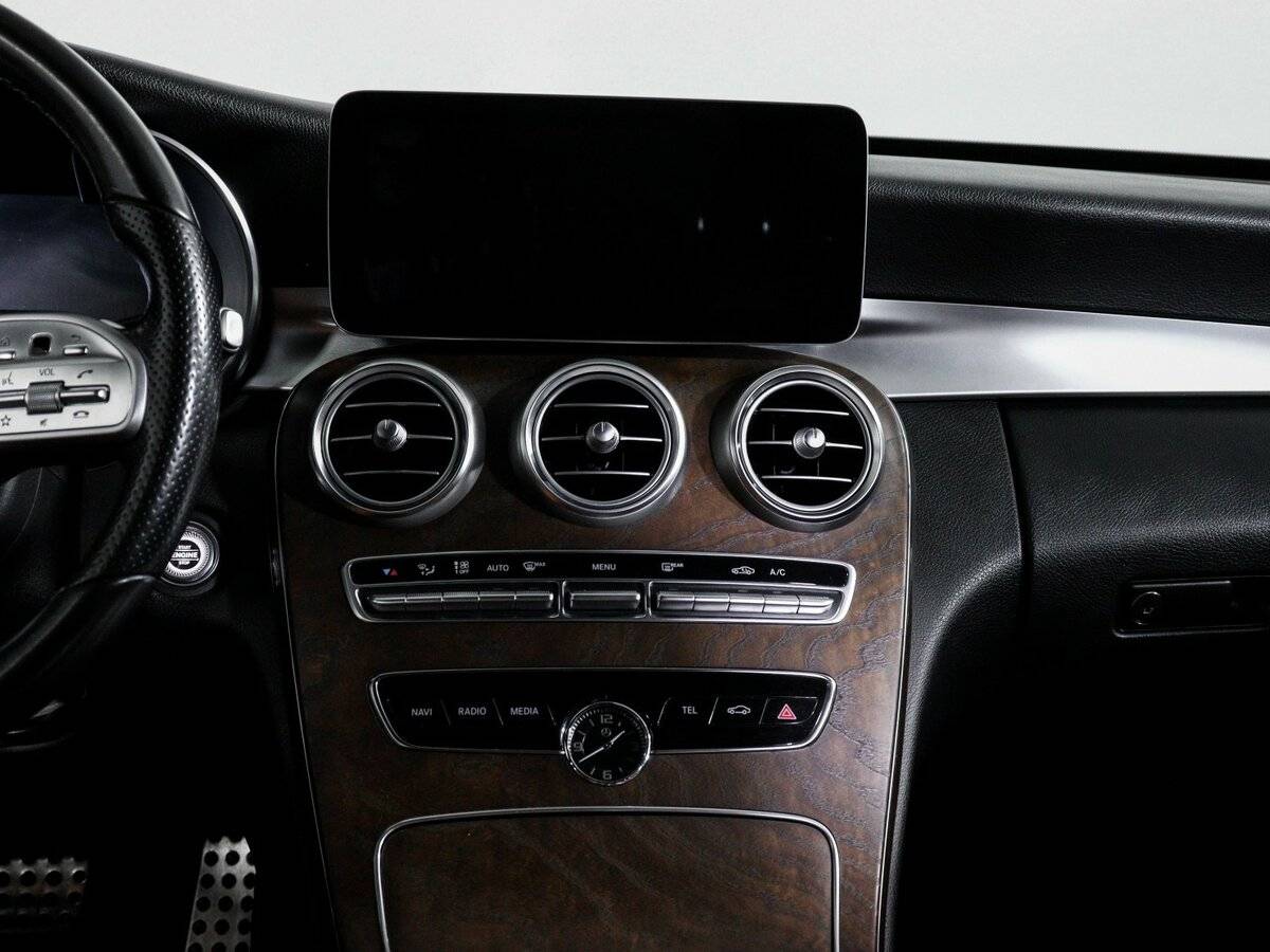 Б/У Мерседес-Бенц Ц-Класс 2018 года. Фото: #9