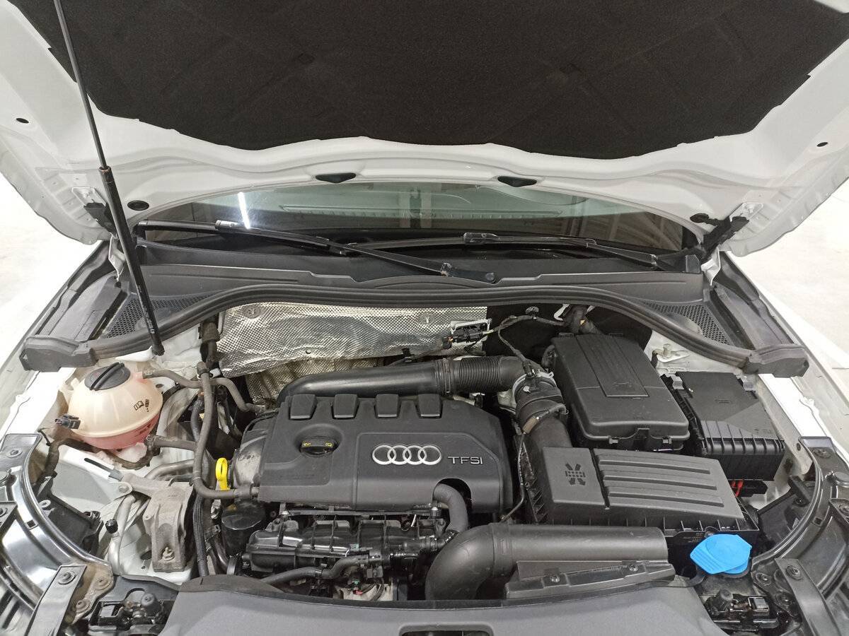 Б/У Ауди К3 2014 года. Фото: #8