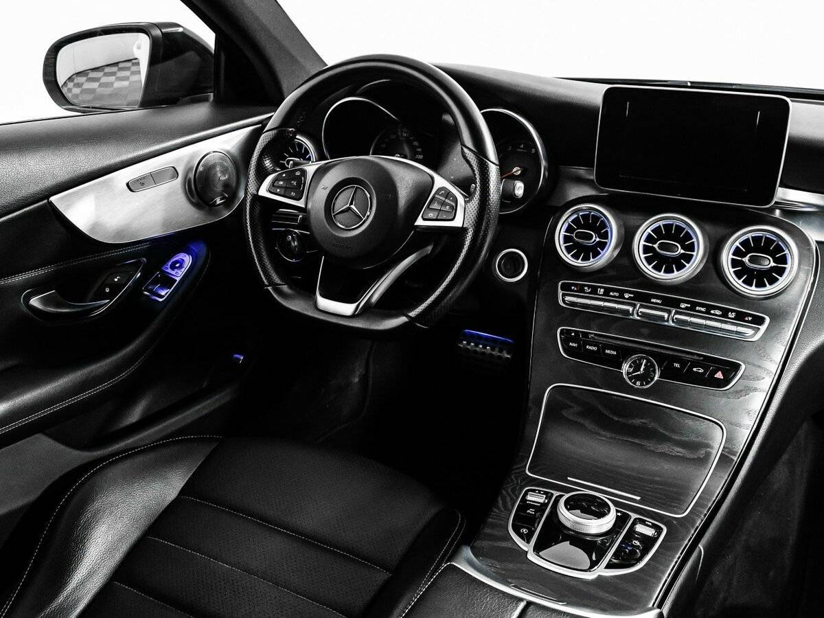 Б/У Мерседес-Бенц Ц-Класс 2016 года. Фото: #8