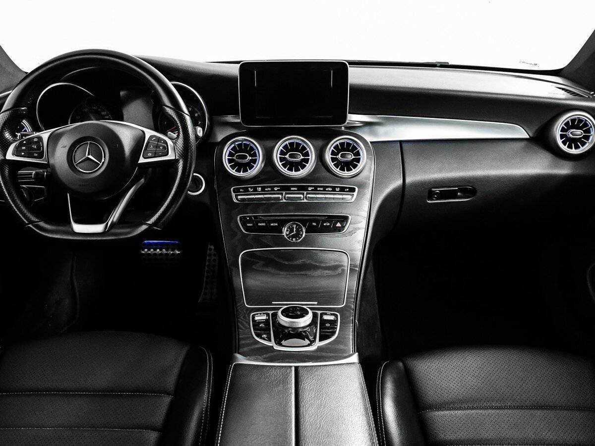 Б/У Мерседес-Бенц Ц-Класс 2016 года. Фото: #10