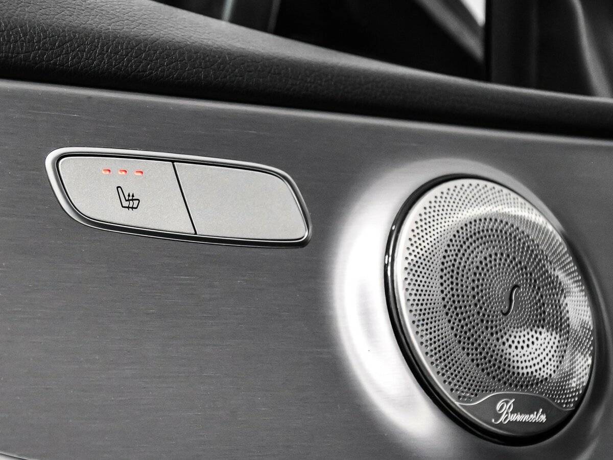 Б/У Мерседес-Бенц Ц-Класс 2016 года. Фото: #15