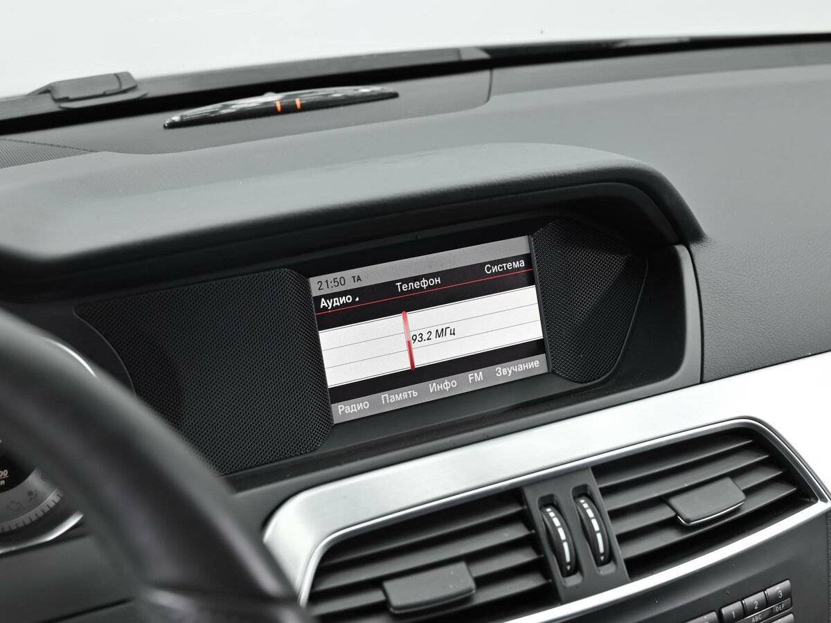 Б/У Мерседес-Бенц Ц-Класс 2013 года. Фото: #8