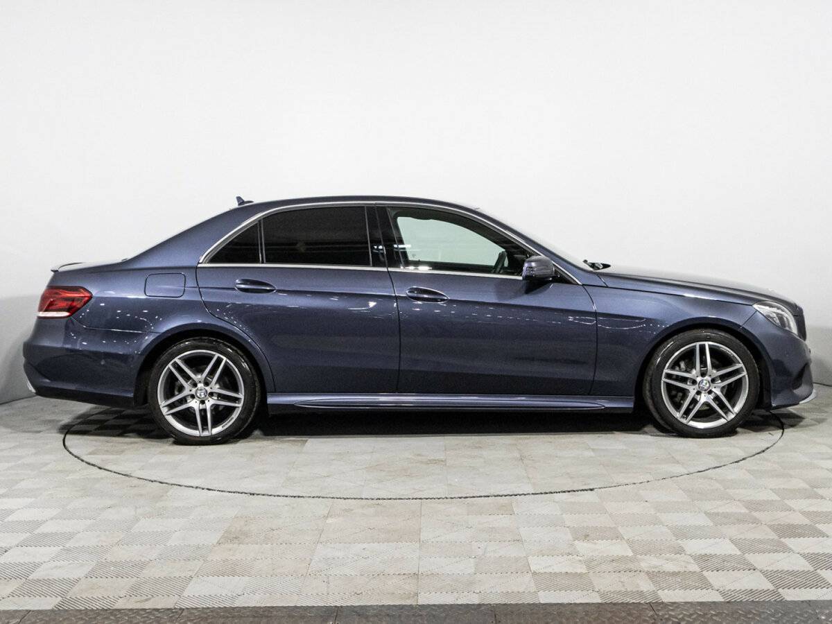 Б/У Мерседес-Бенц Е-Класс 2015 года. Фото: #3