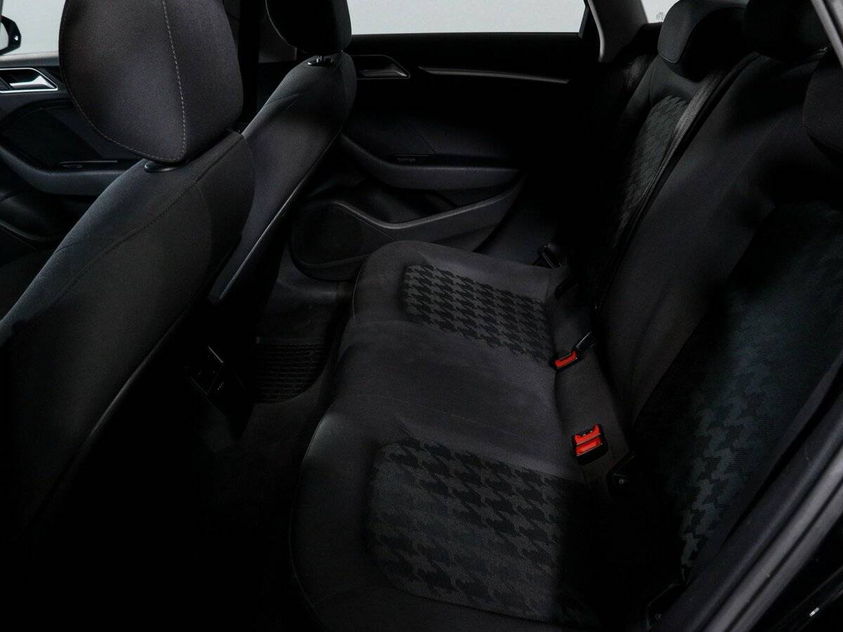 Б/У Ауди А3 2015 года. Фото: #9