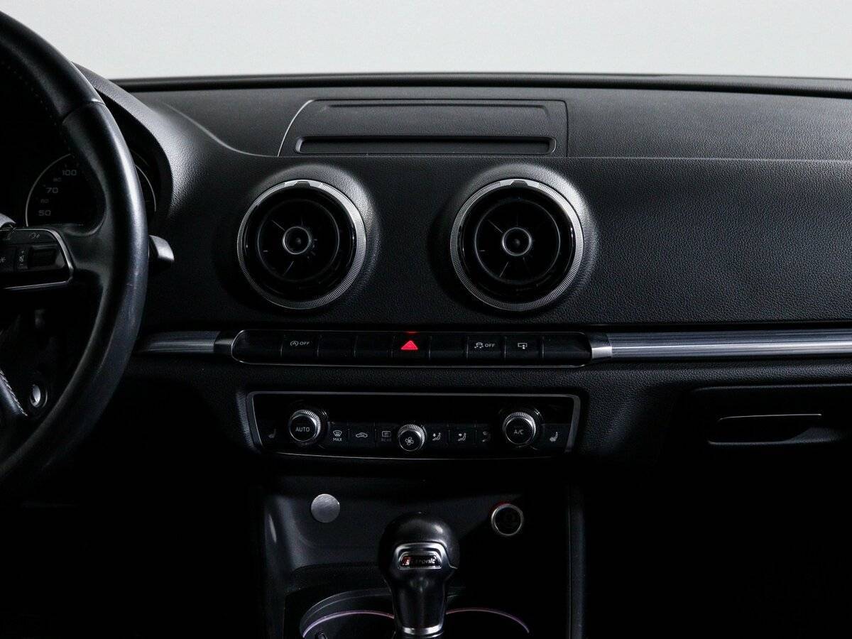 Б/У Ауди А3 2015 года. Фото: #12