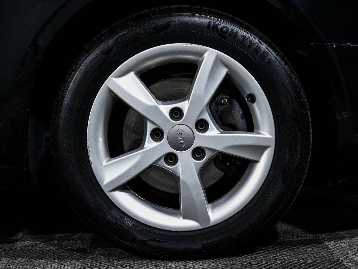 Б/У Ауди А3 2015 года. Фото: #14