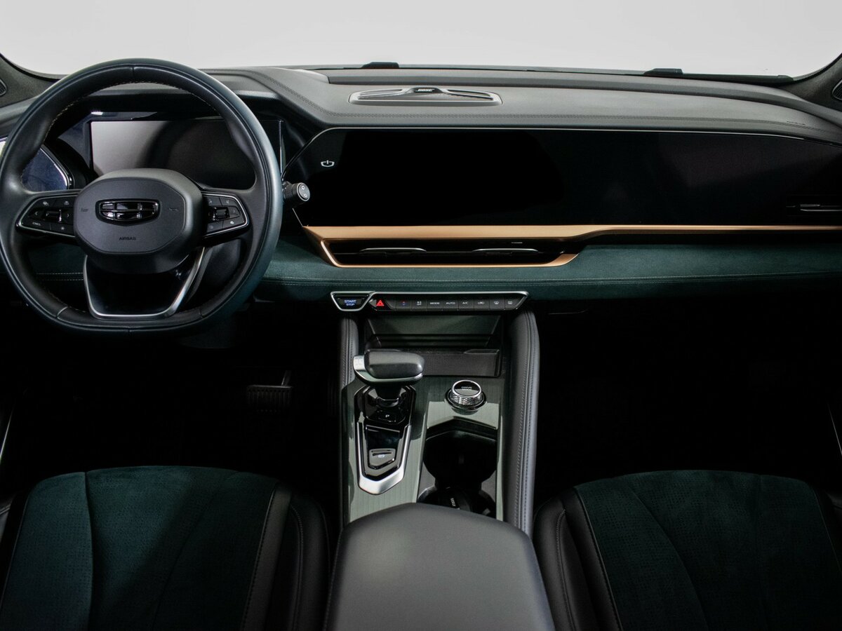 Б/У Джили Монжаро 2022 года. Фото: #6