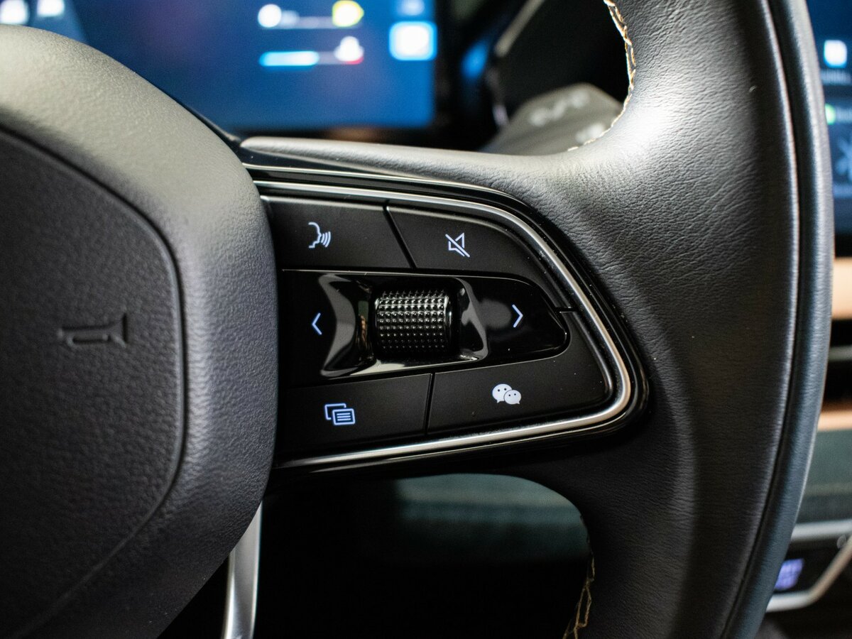 Б/У Джили Монжаро 2022 года. Фото: #14