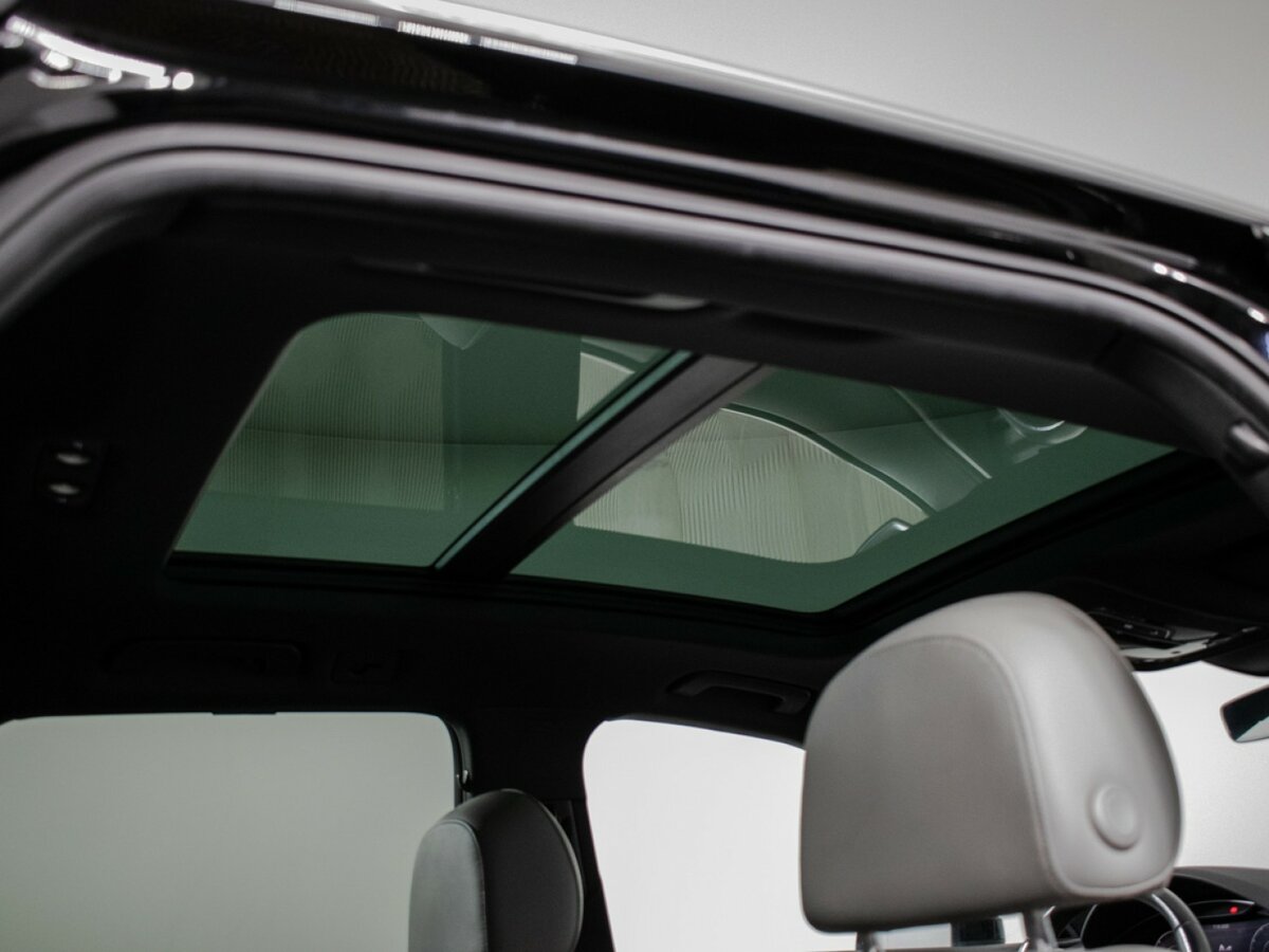 Б/У Ауди А4 2019 года. Фото: #13