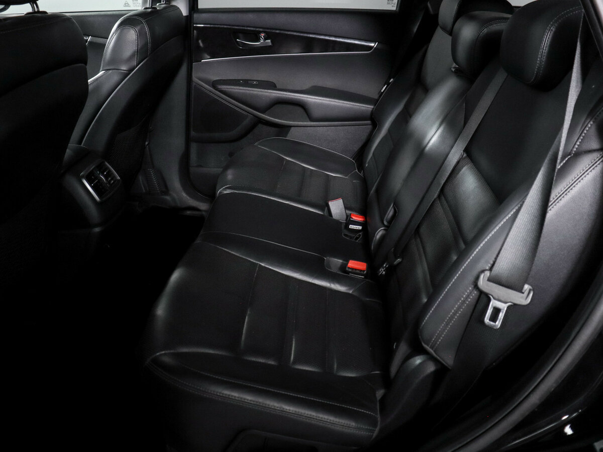 Б/У Киа Соренто 2017 года. Фото: #9