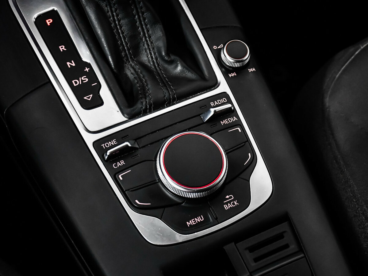 Б/У Ауди А3 2015 года. Фото: #12