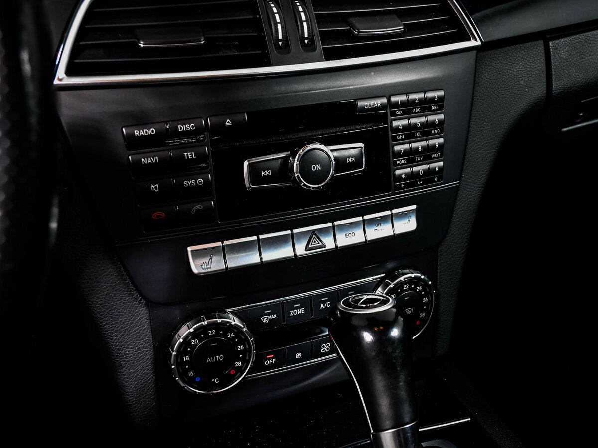 Б/У Мерседес-Бенц Ц-Класс 2012 года. Фото: #10