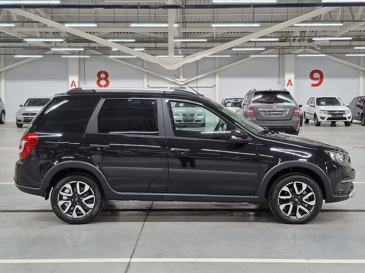 Б/У Лада (ВАЗ) Гранта 2023 года. Фото: #3