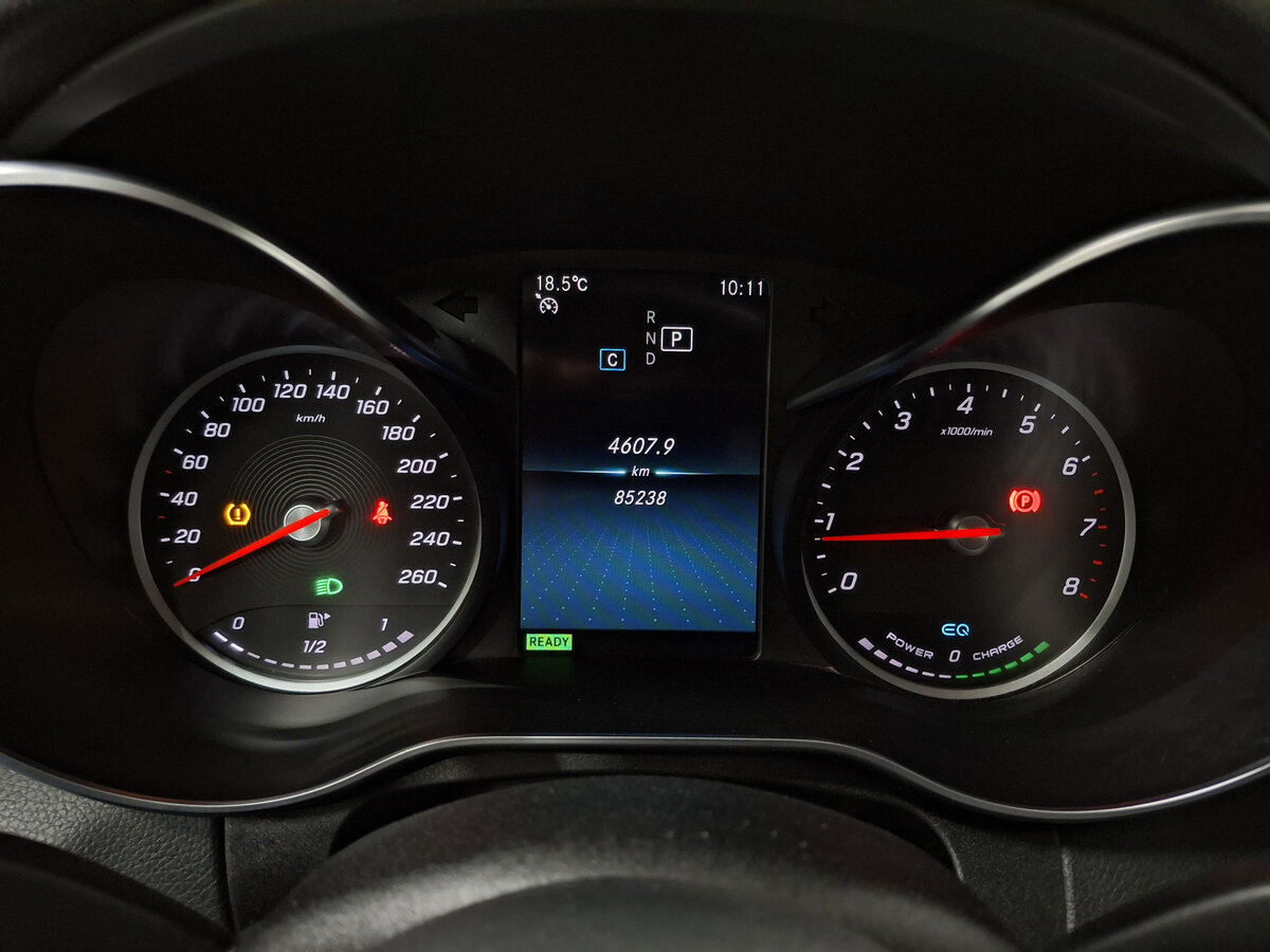 Б/У Мерседес-Бенц Ц-Класс 2018 года. Фото: #12