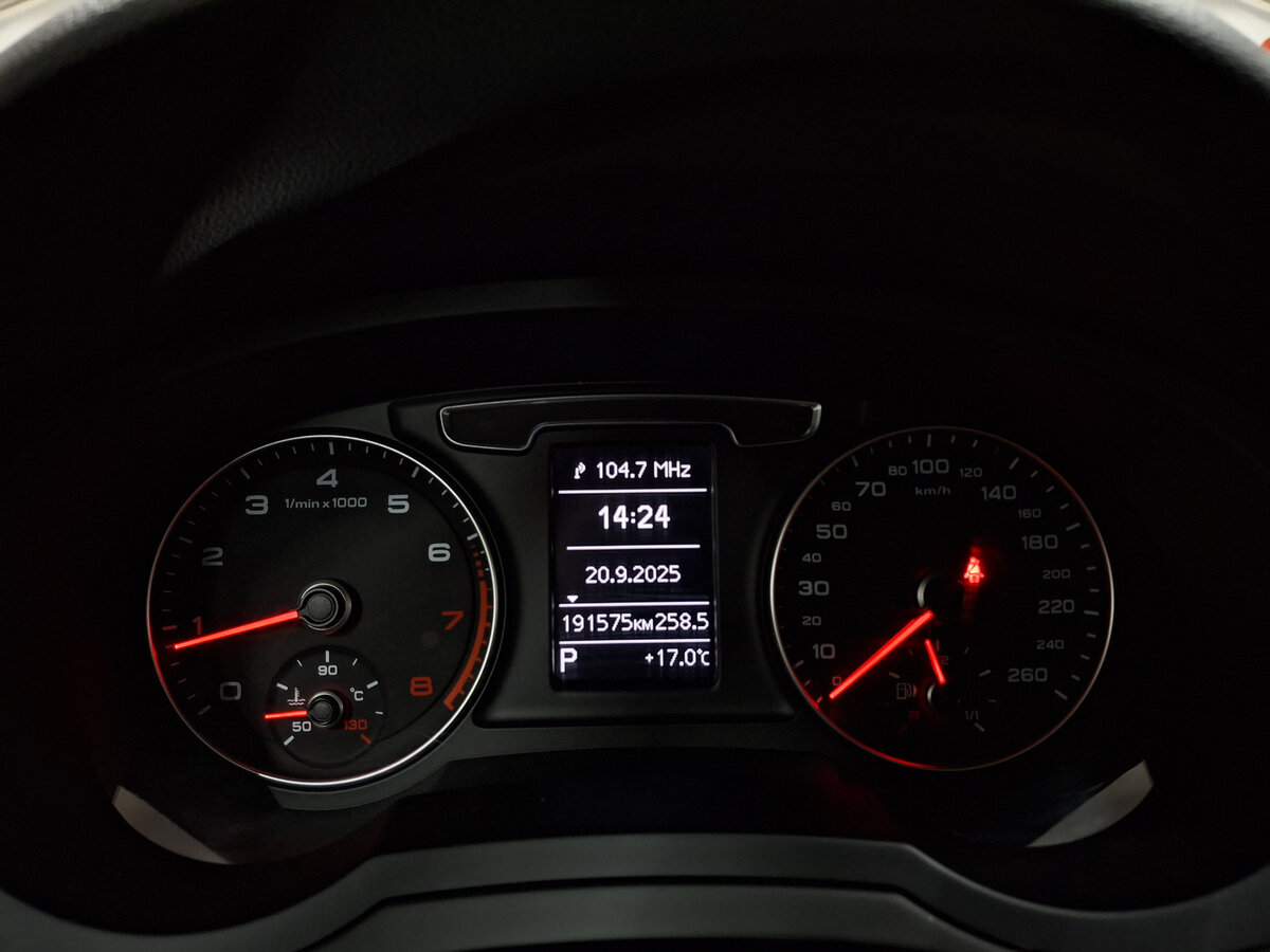 Б/У Ауди К3 2016 года. Фото: #12