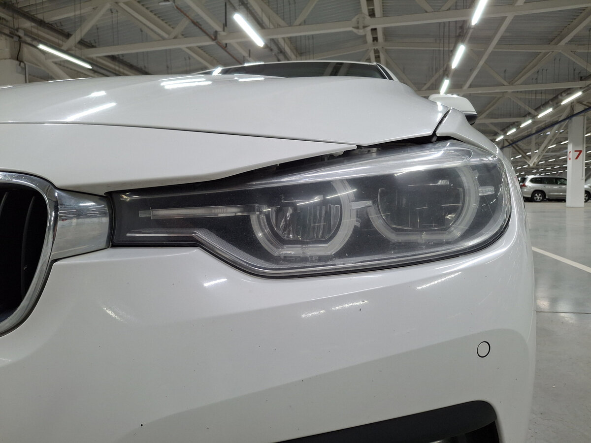 Б/У БМВ 3 серии 2015 года. Фото: #15