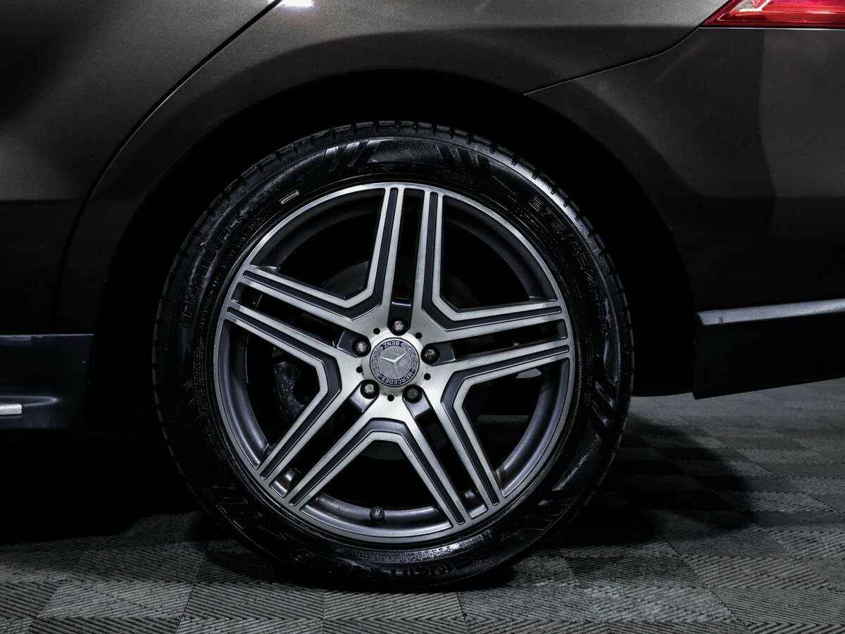 Б/У Мерседес-Бенц М-Класс 2012 года. Фото: #11