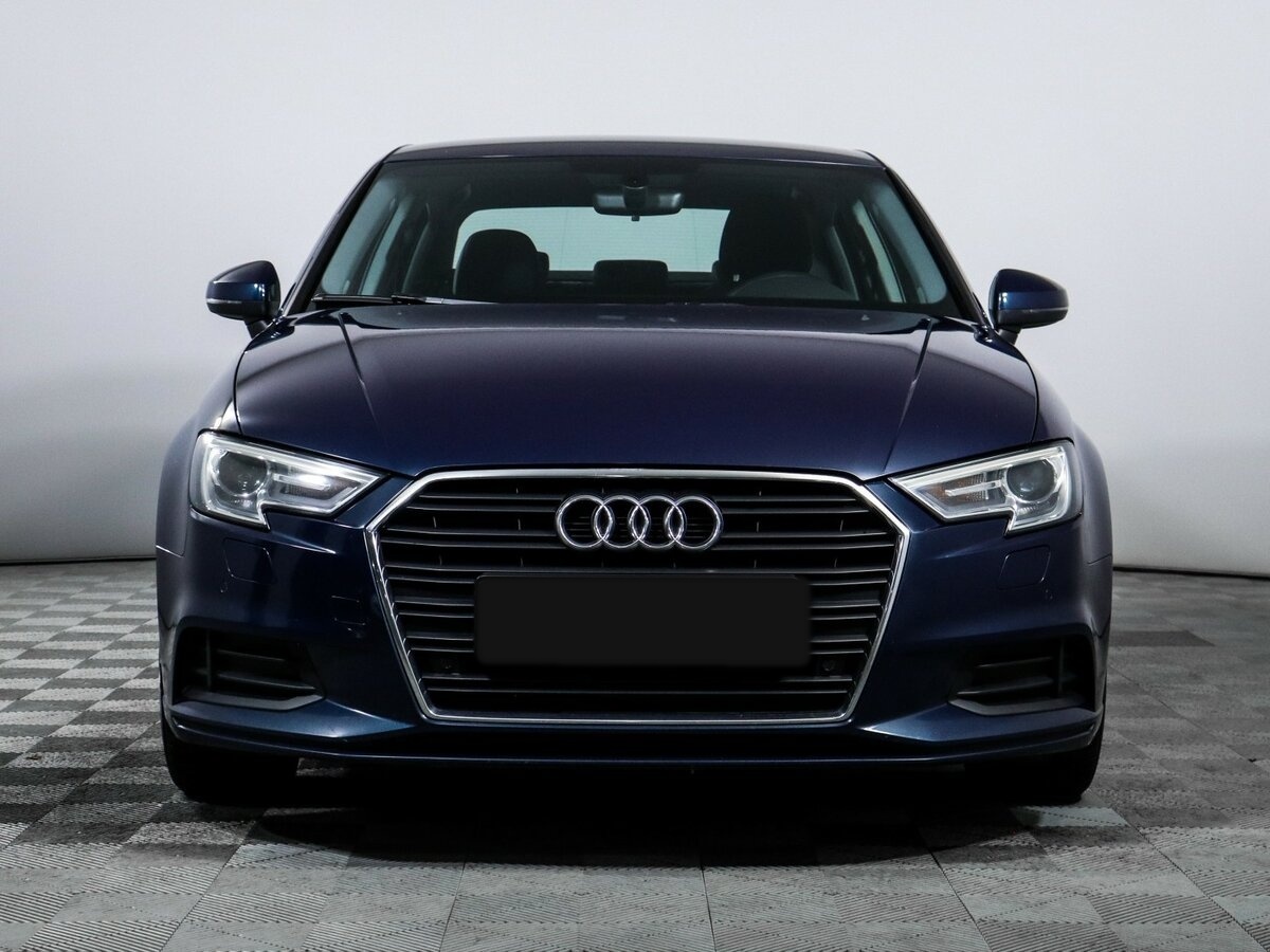 Б/У Ауди А3 2016 года. Фото: #1