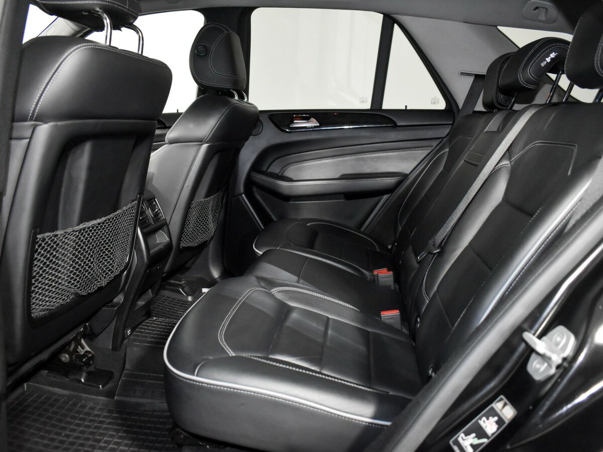 Б/У Мерседес-Бенц М-Класс 2013 года. Фото: #12