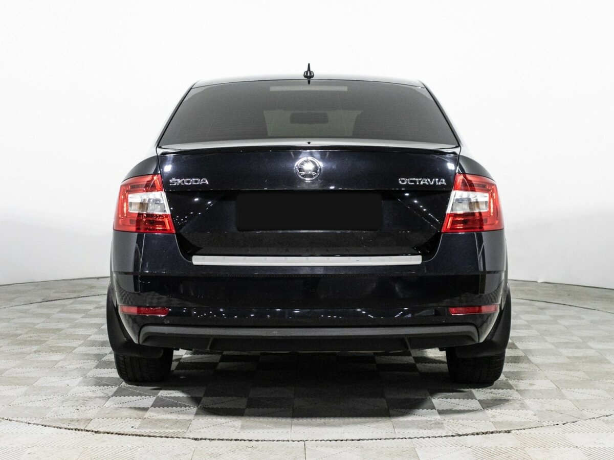 Б/У Шкода Октавия 2018 года. Фото: #5