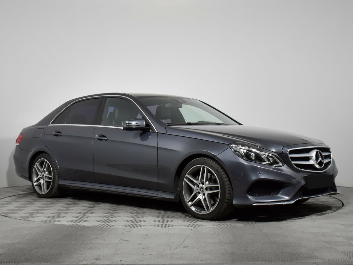 Б/У Мерседес-Бенц Е-Класс 2014 года. Фото: #2