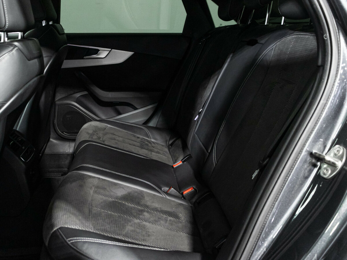 Б/У Ауди А4 2016 года. Фото: #9