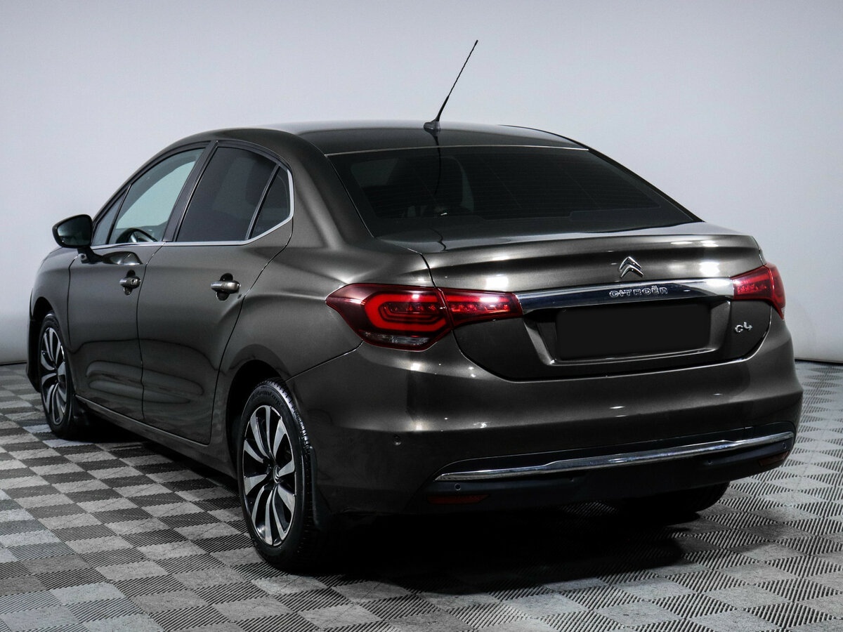 Б/У Ситроен Ц4 2016 года. Фото: #5