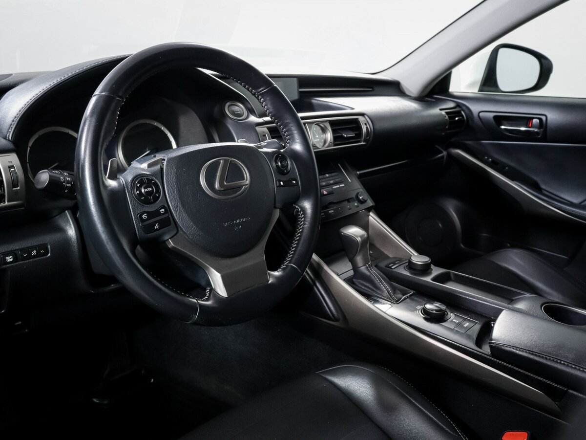 Б/У Лексус ИС 2013 года. Фото: #11