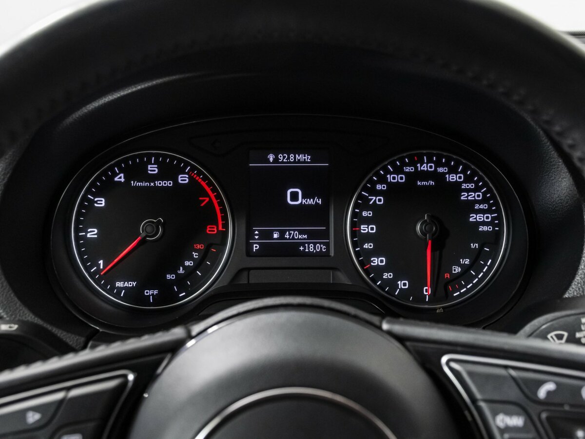 Б/У Ауди А3 2018 года. Фото: #10