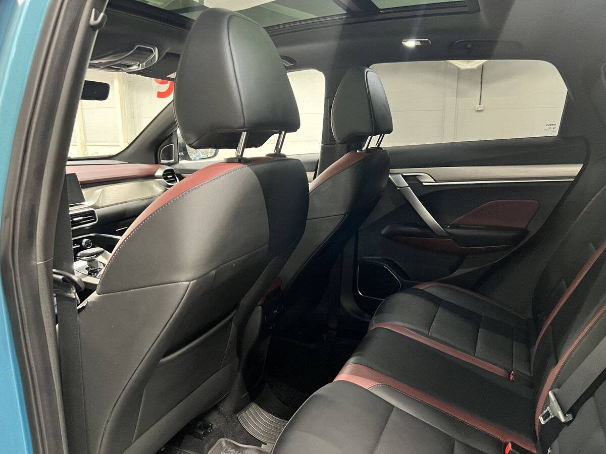 Б/У Джили Кулрэй 2023 года. Фото: #11