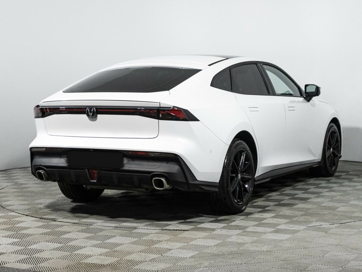 Б/У Чанган УНИ-В 2023 года. Фото: #4