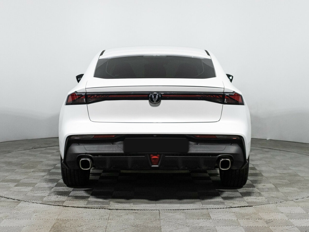 Б/У Чанган УНИ-В 2023 года. Фото: #5