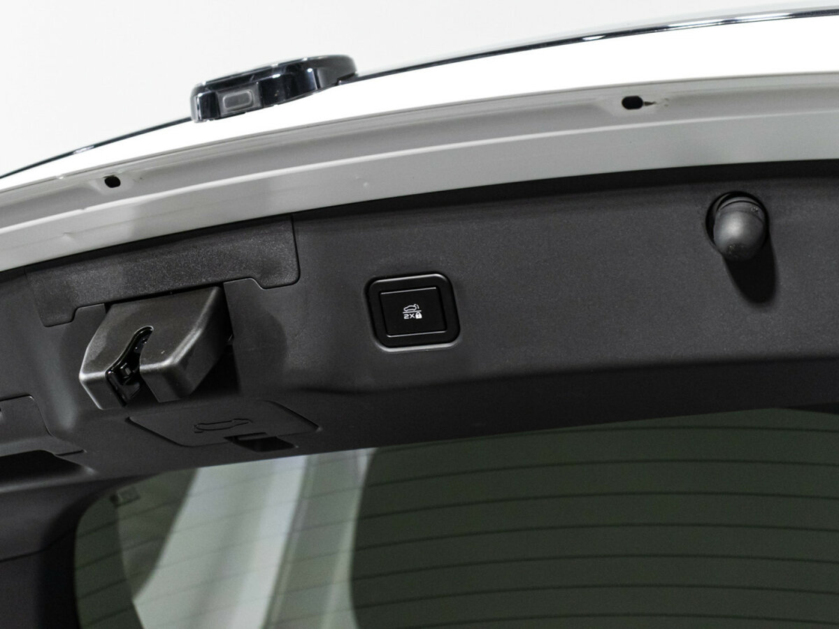 Б/У Чанган УНИ-В 2023 года. Фото: #24