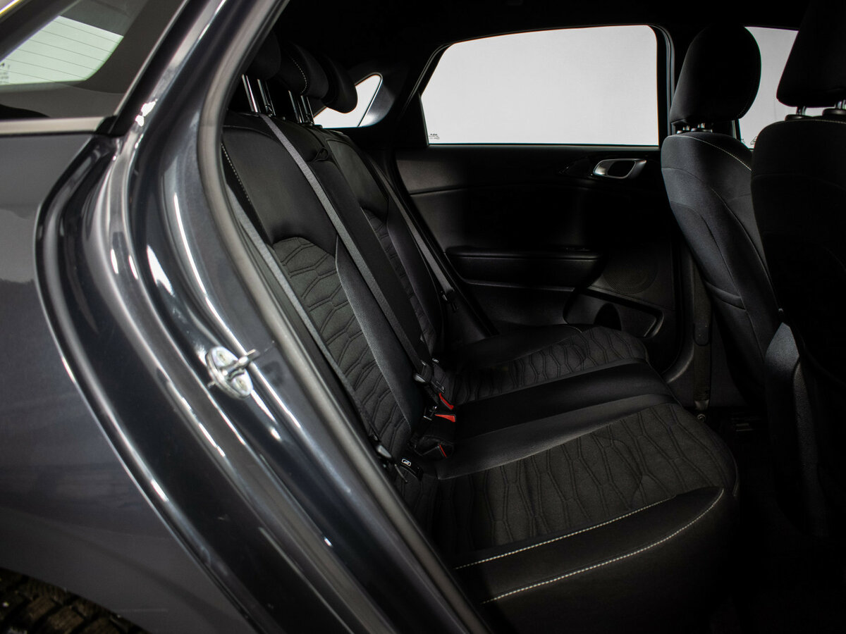 Kia Ceed 2022 года с пробегом. Фото: #5