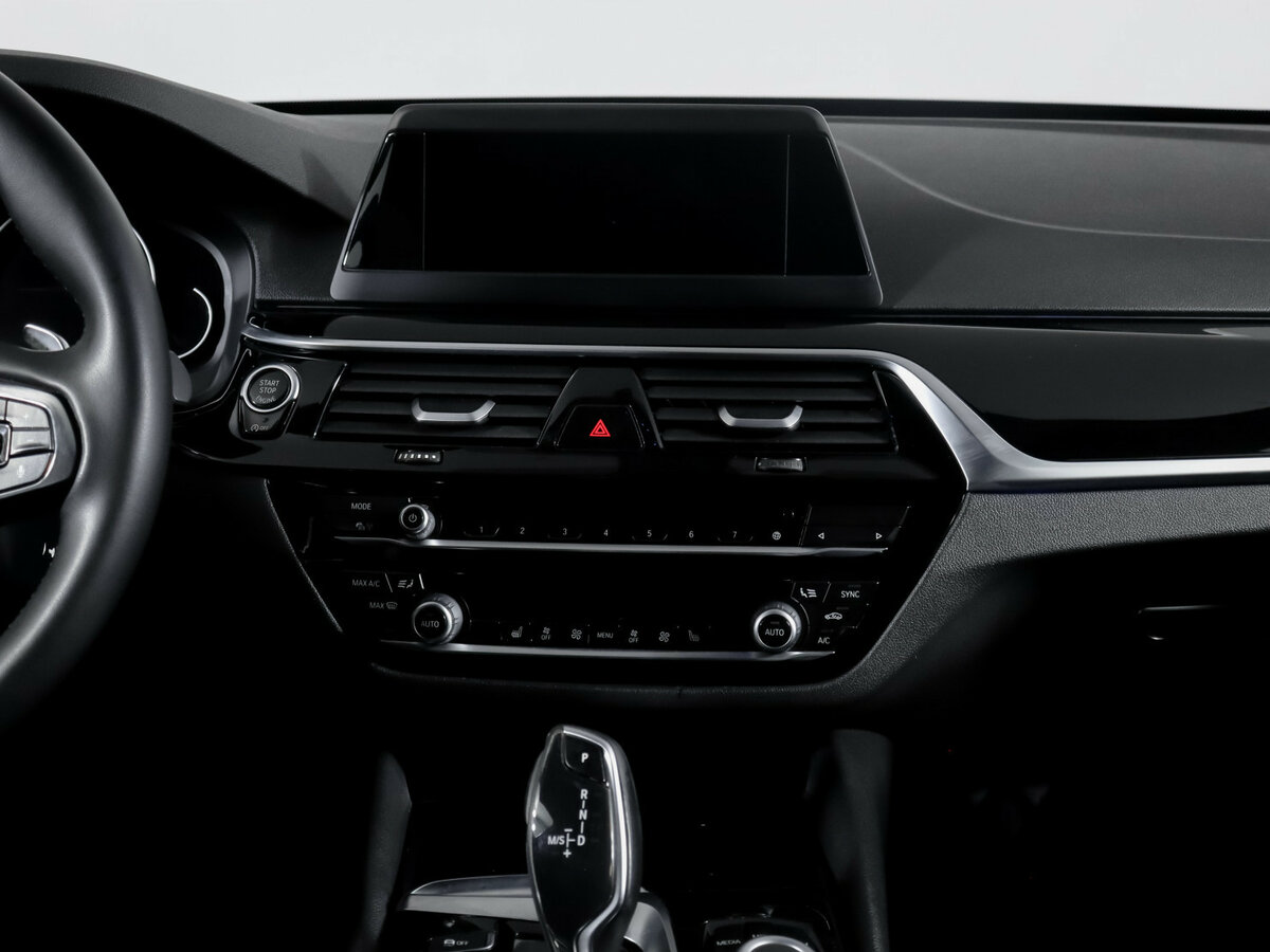 Б/У БМВ 5 серии 2019 года. Фото: #12