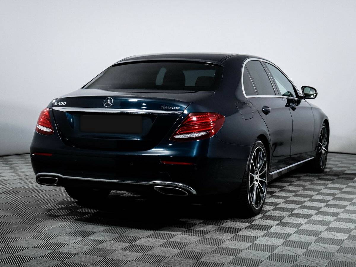 Б/У Мерседес-Бенц Е-Класс 2017 года. Фото: #4