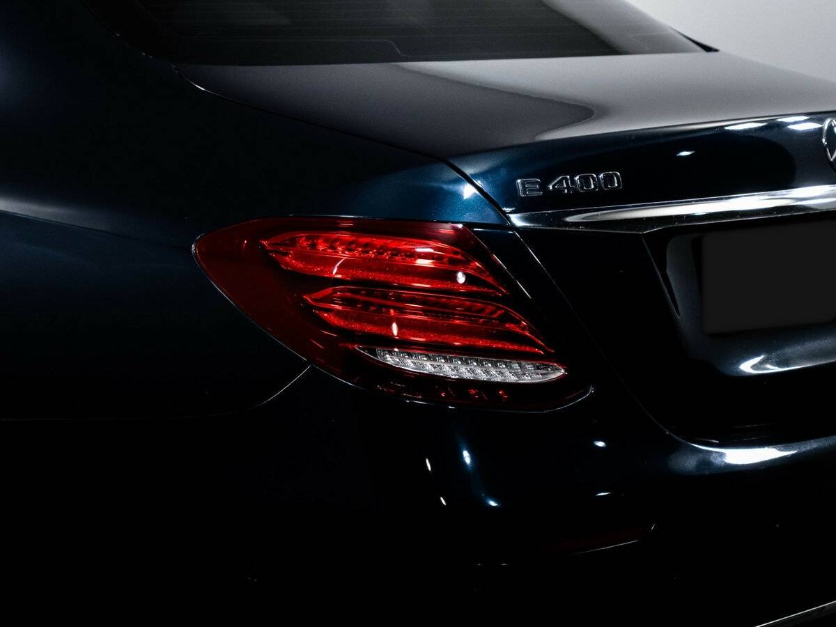 Б/У Мерседес-Бенц Е-Класс 2017 года. Фото: #14