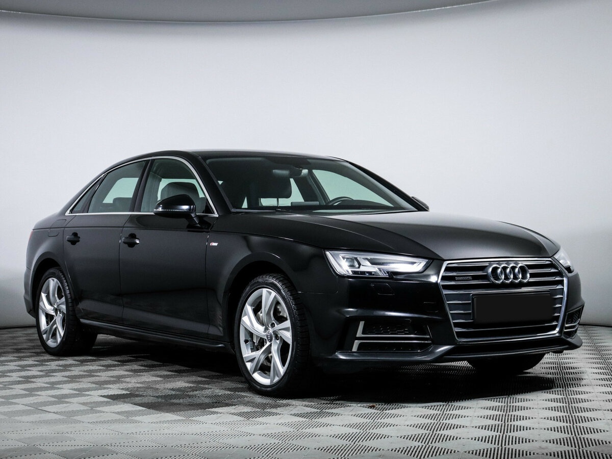 Б/У Ауди А4 2017 года. Фото: #2