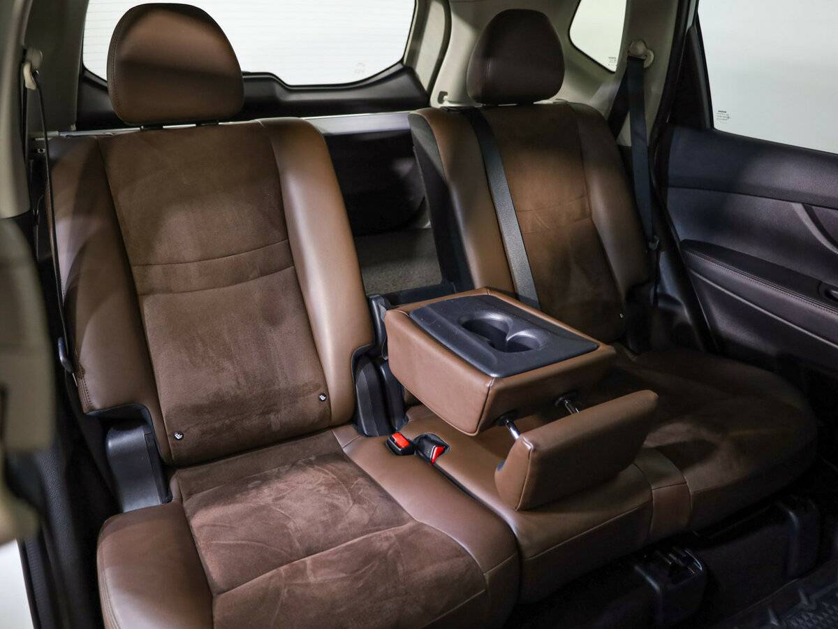 Б/У Ниссан Икс-Трейл 2021 года. Фото: #24