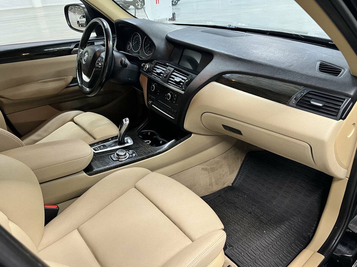 Б/У БМВ Икс3 2012 года. Фото: #10