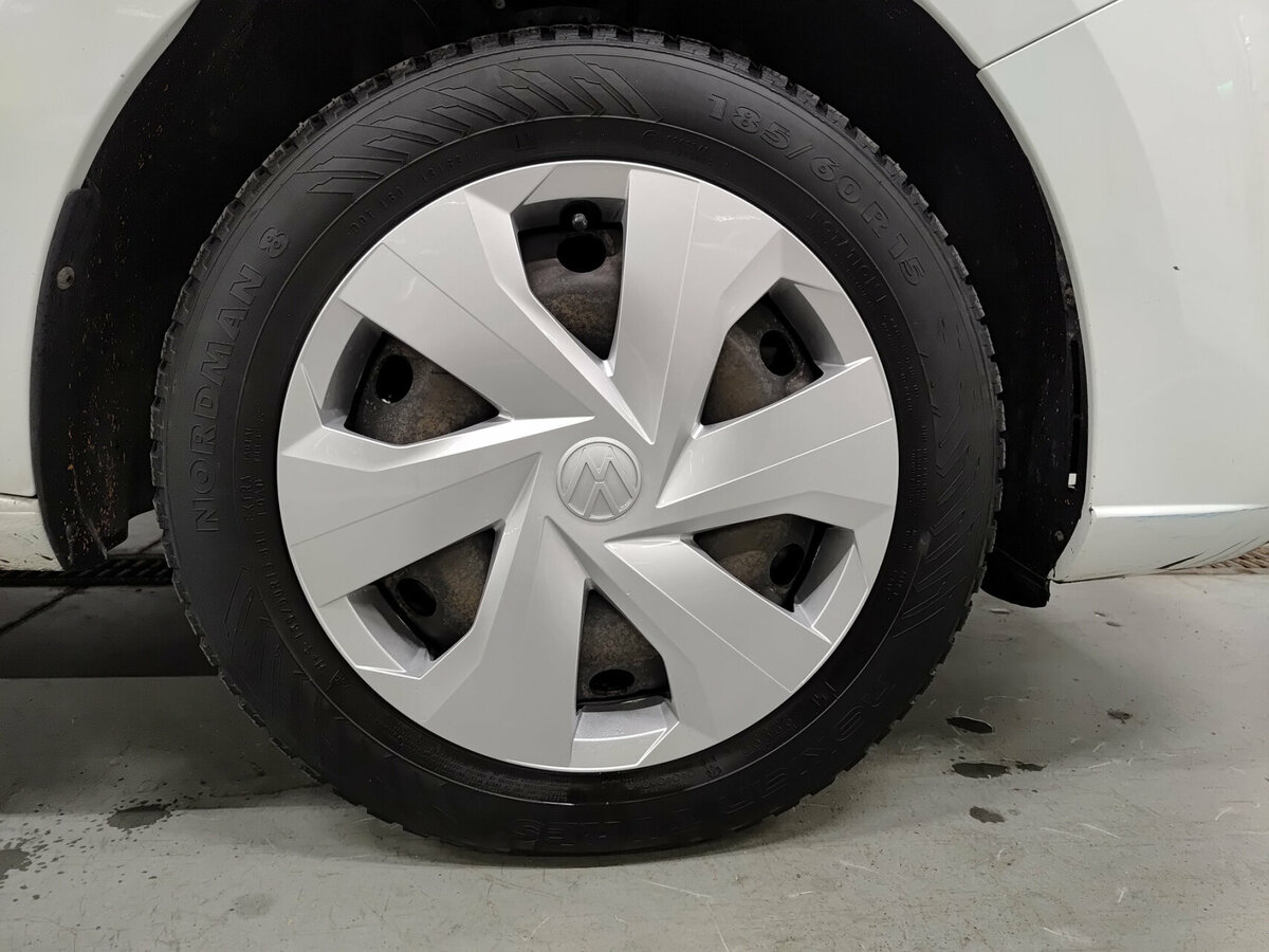 Б/У Фольксваген Поло 2021 года. Фото: #17