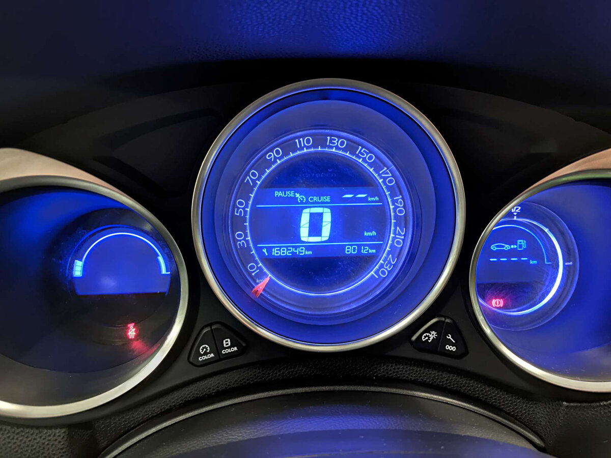 Б/У Ситроен ДС4 2012 года. Фото: #12