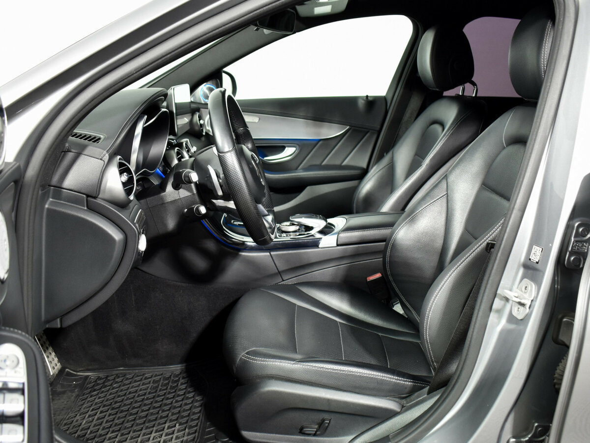 Б/У Мерседес-Бенц Ц-Класс 2015 года. Фото: #7