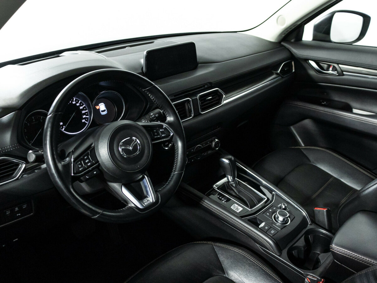 Б/У Мазда Ц-Икс-5 2017 года. Фото: #8
