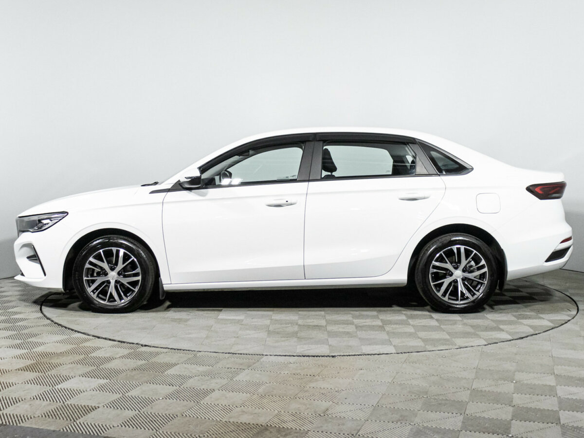 Б/У Джили Эмгранд 2023 года. Фото: #7