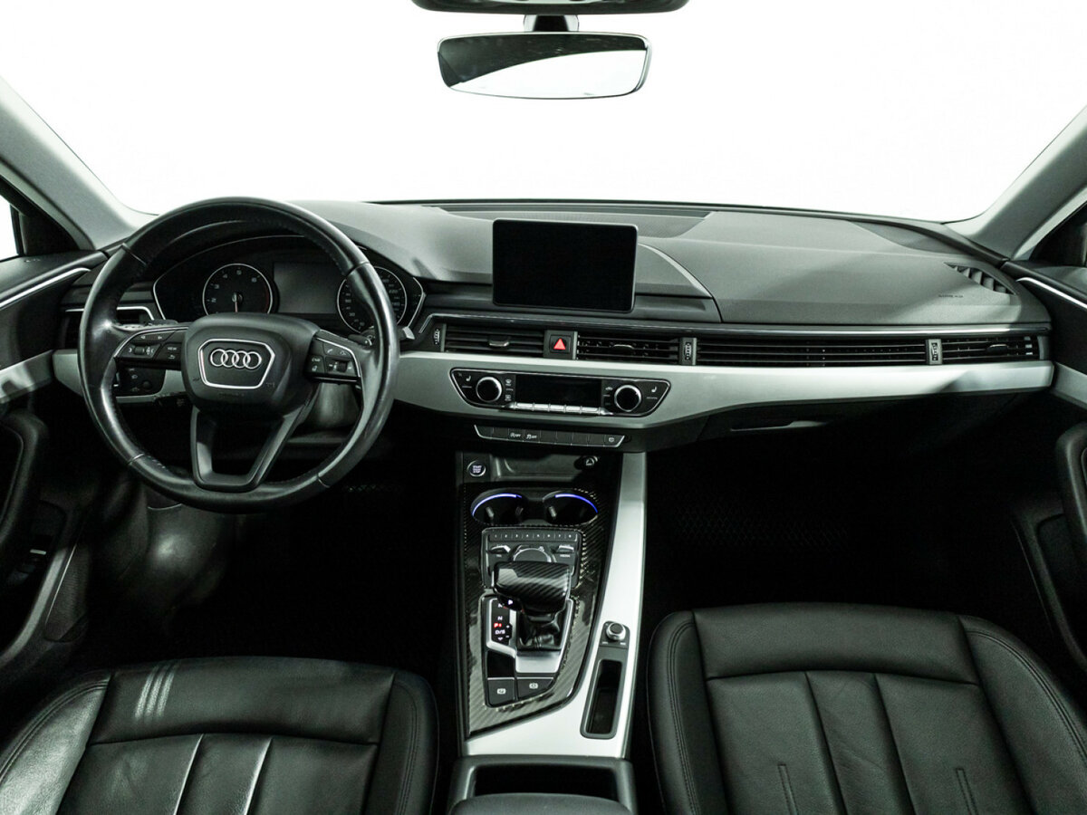 Б/У Ауди А4 2018 года. Фото: #10