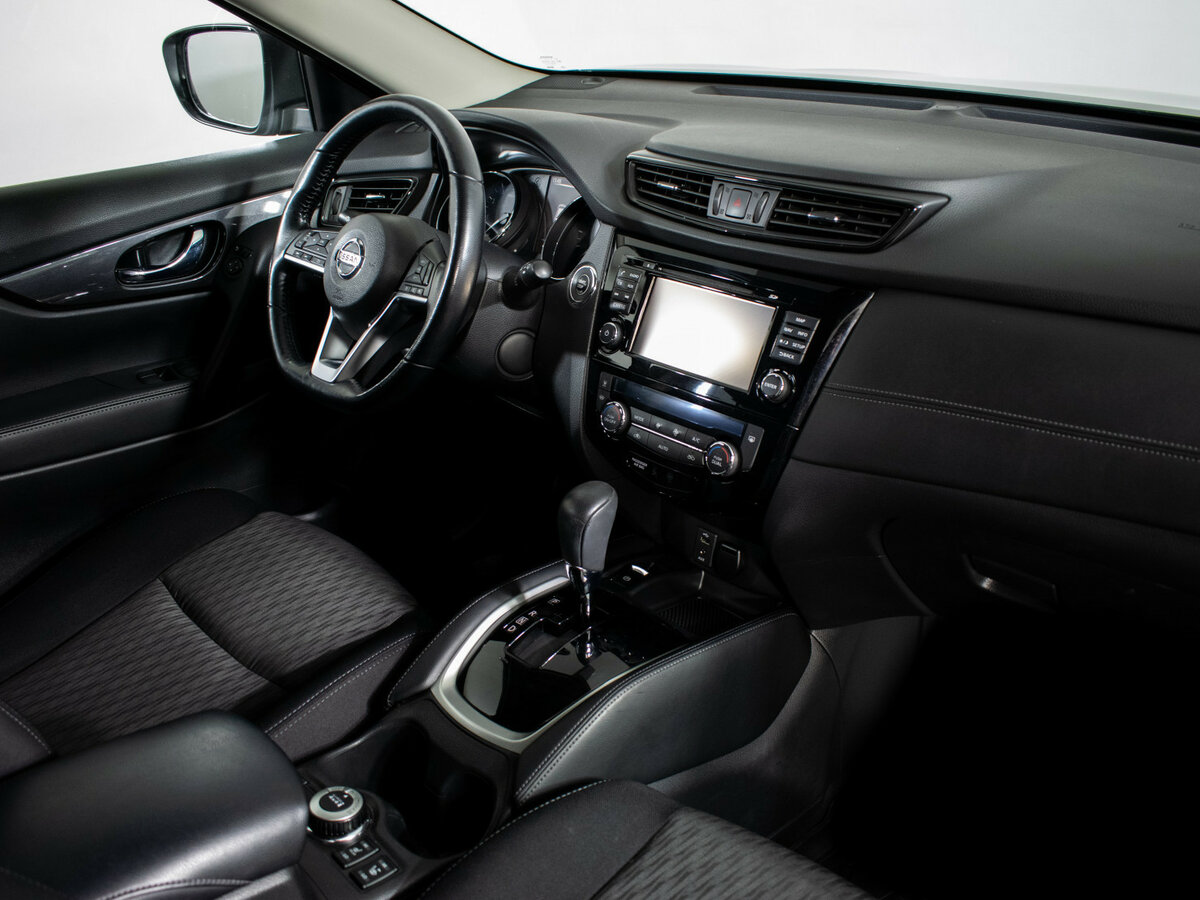 Б/У Ниссан Икс-Трейл 2020 года. Фото: #9